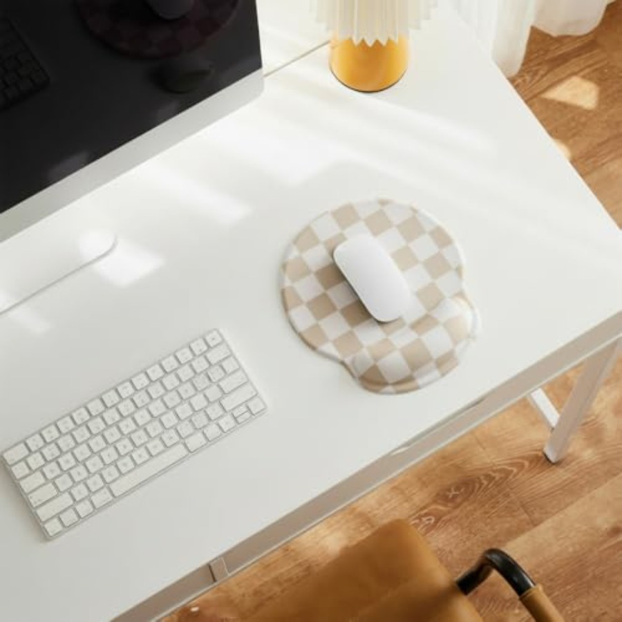 White Checkered Mouse Pad with - Laptop Accessories For Wrist Support บทวิจารณ์และราคา
